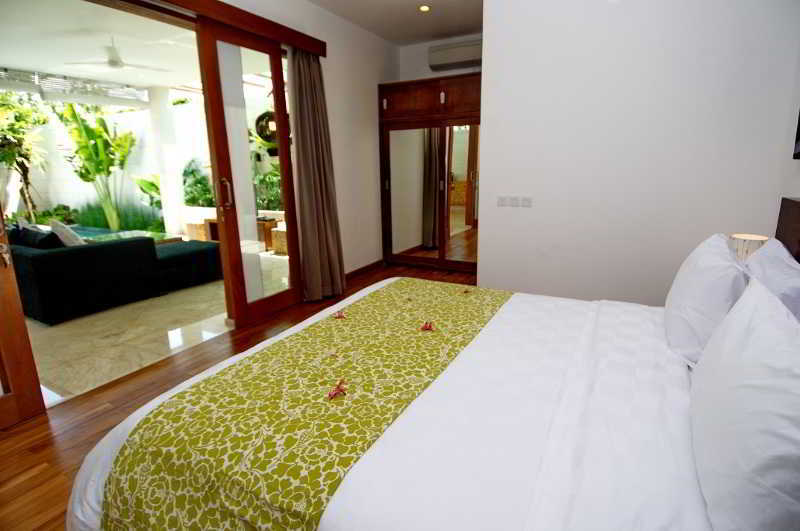 Villa Lumut 3 Bedrooms Central Seminyak Eksteriør billede