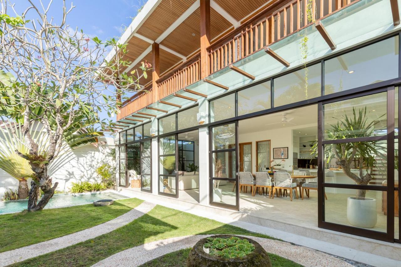 Villa Lumut 3 Bedrooms Central Seminyak Eksteriør billede