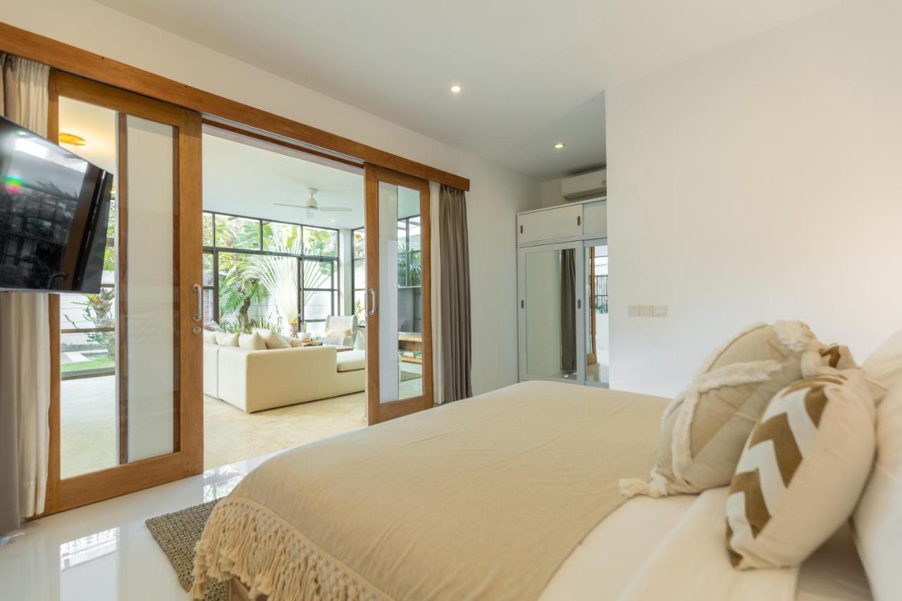 Villa Lumut 3 Bedrooms Central Seminyak Eksteriør billede