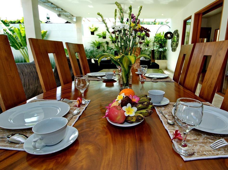 Villa Lumut 3 Bedrooms Central Seminyak Eksteriør billede
